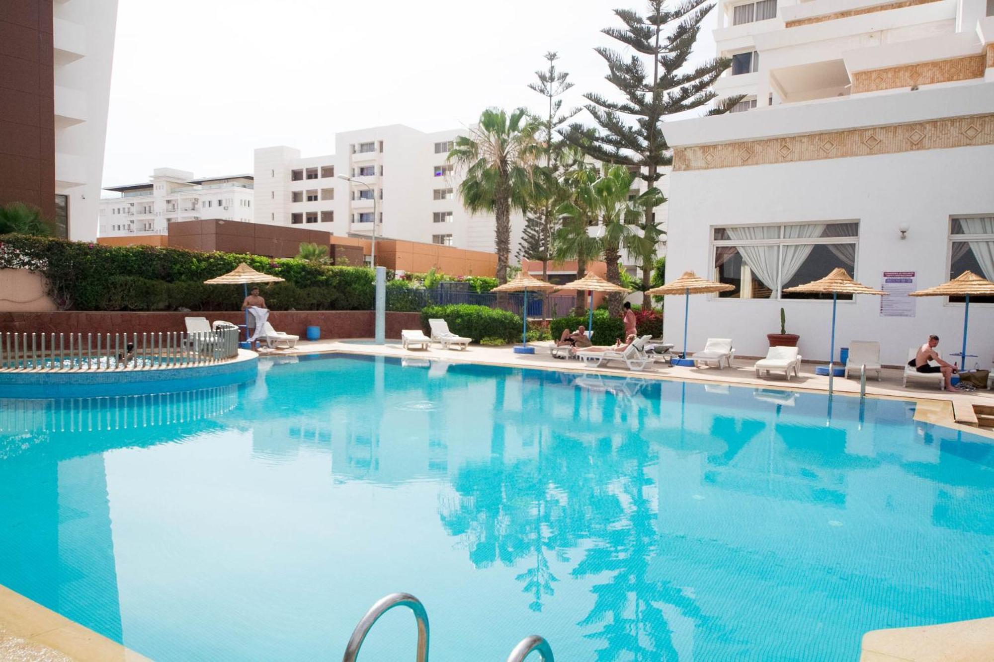 Appart'Hotel Intouriste Agadir Exterior foto